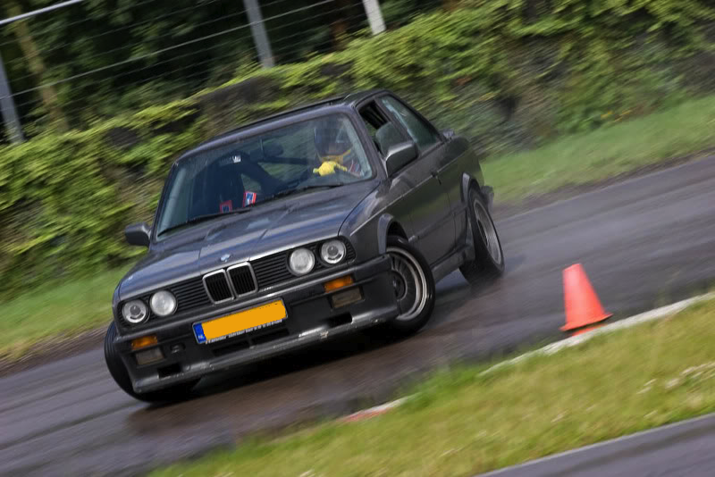 This entry was posted in Alpina BMW Drift E30 Racing Uncategorized 